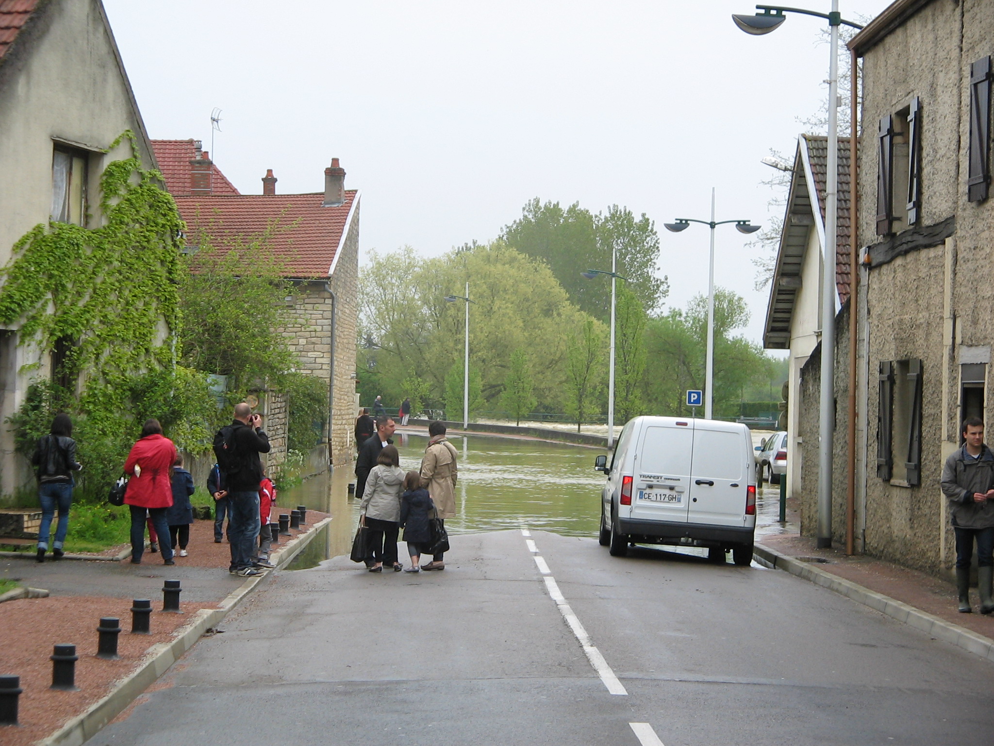 Crue de l'Ouche, en mai 2013, à Longvic en Côte d'Or